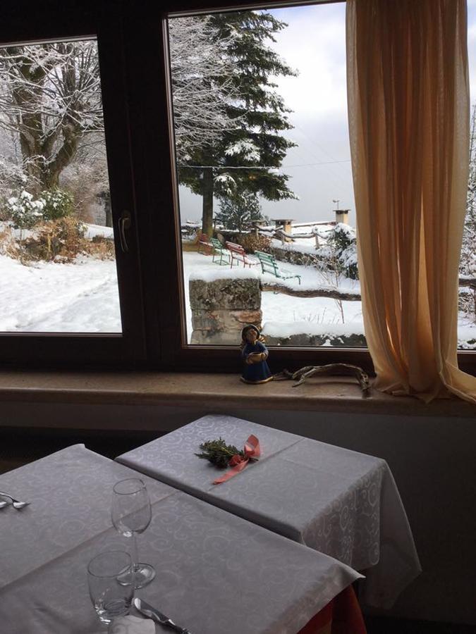 Albergo Ristorante Leso Боско-Кьезануова Экстерьер фото